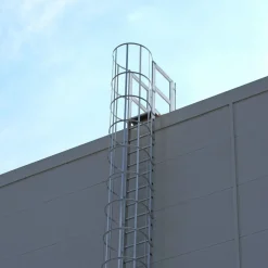 Fasadstege upphöjd 6 - 6,5m inkl fallskydd