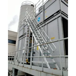 Industriplattform för tank och silo