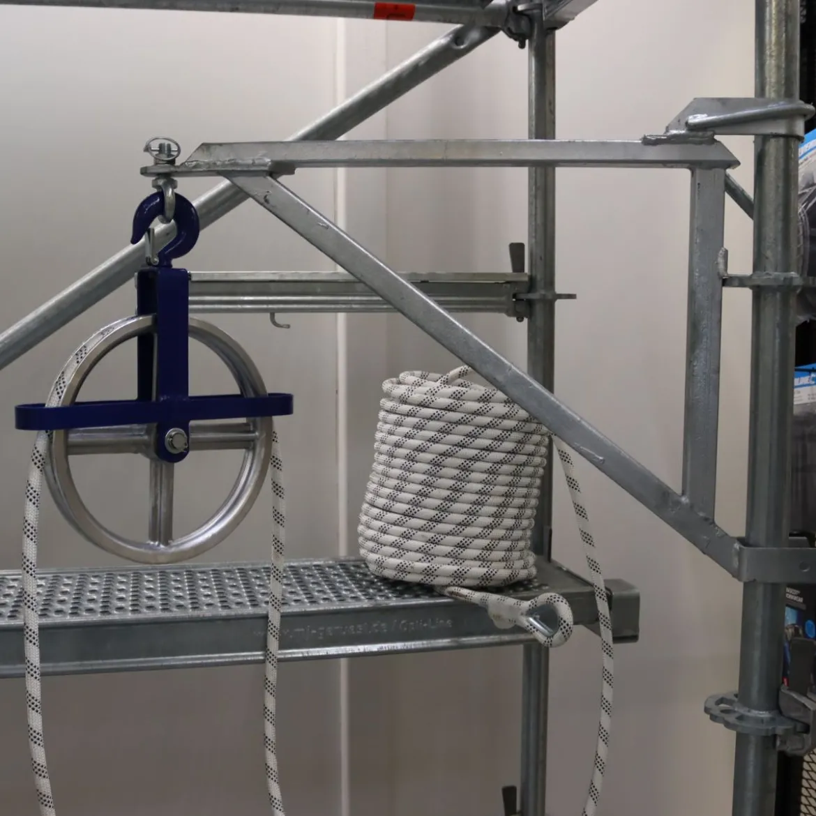Ställningshjul för materialvinsch ALU